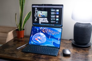 联想Yoga Book 9i (2024)