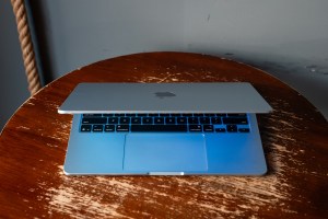 Apple MacBook Air 13 (2025, M4)